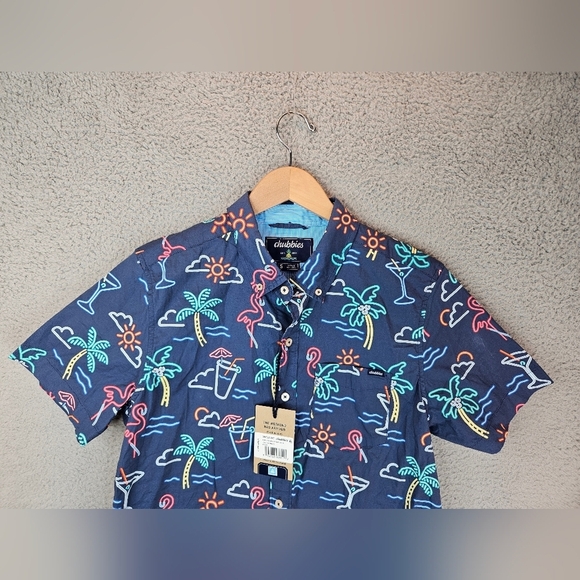 Chubbies Shirt Mens Sz S The One Man Wolf Pack Neon Look Flamingo and Palm Trees - Picture 2 of 12